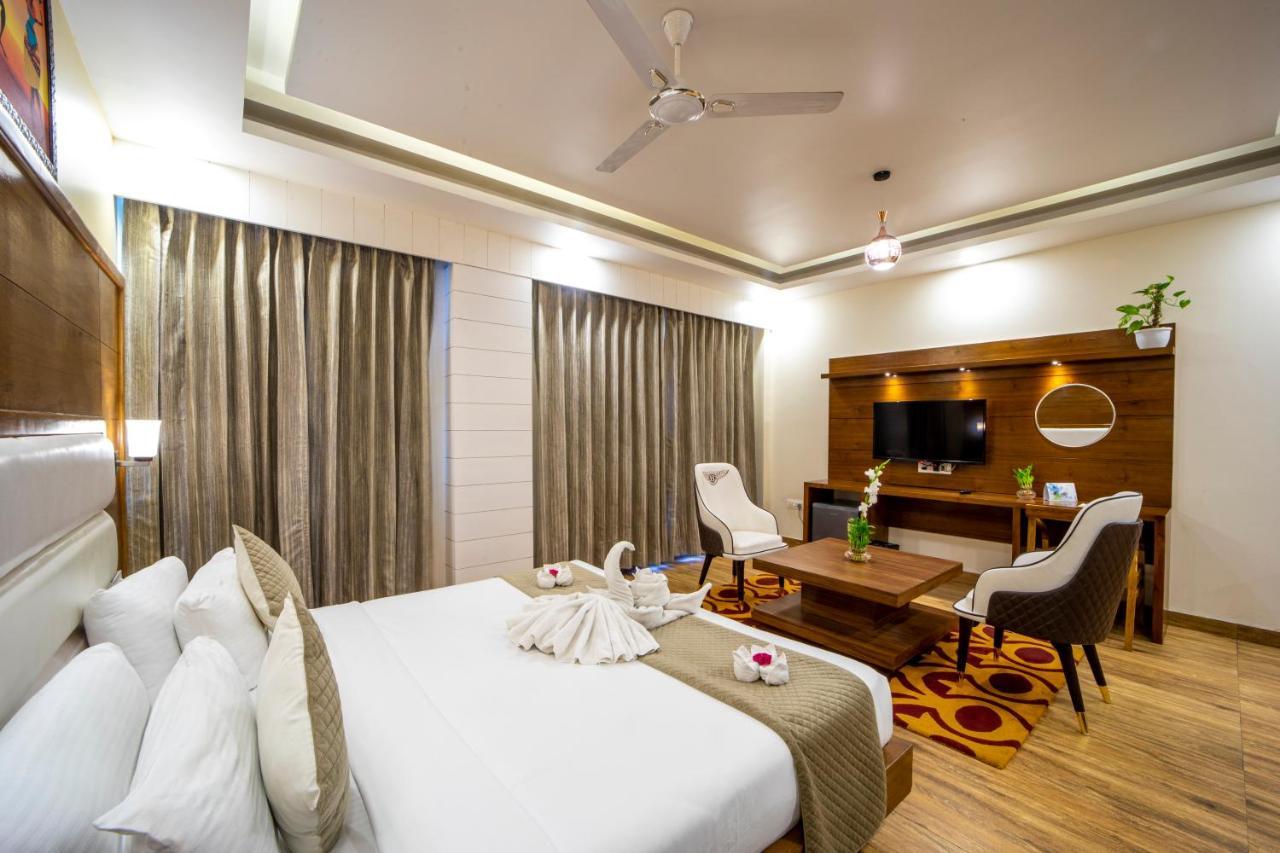 Hotel Divine Lakshmi Ganga Rishīkesh Εξωτερικό φωτογραφία