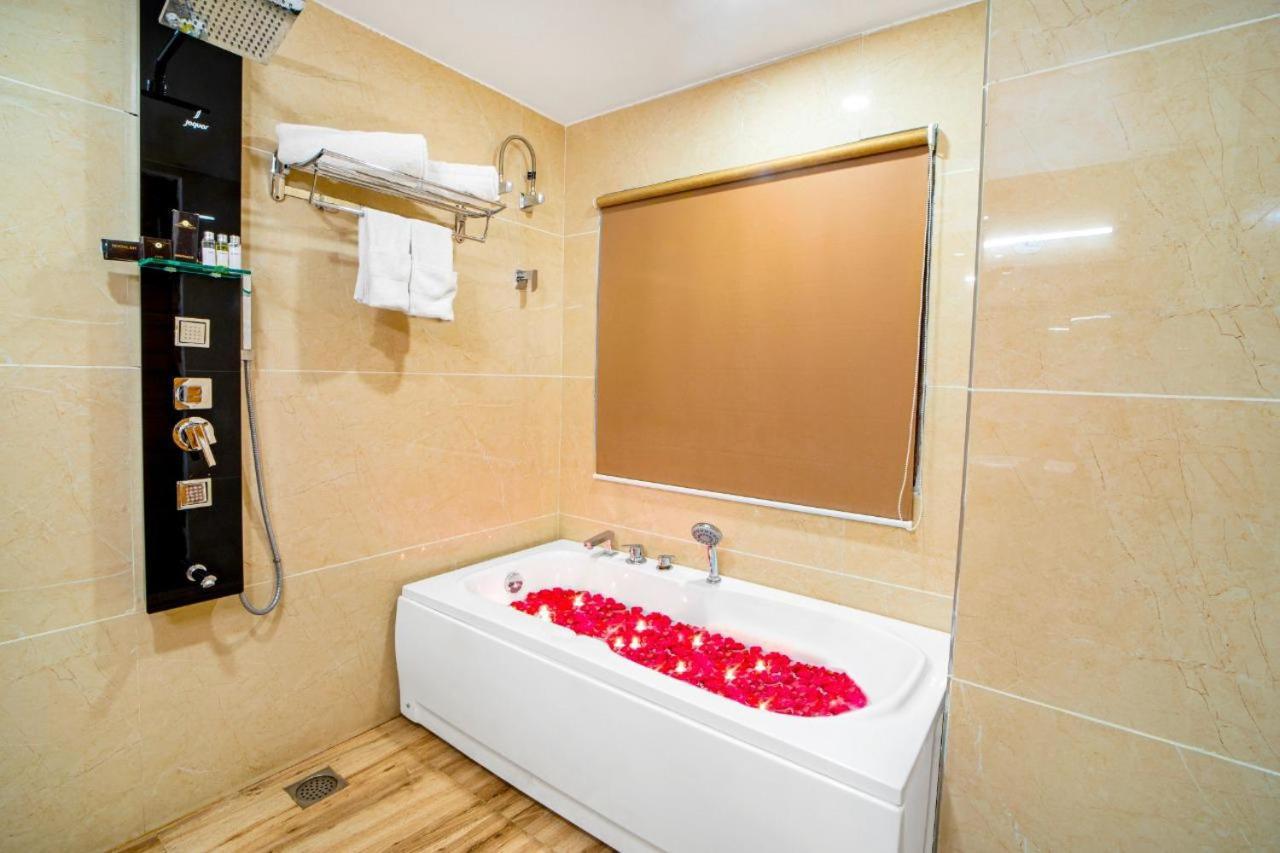 Hotel Divine Lakshmi Ganga Rishīkesh Εξωτερικό φωτογραφία